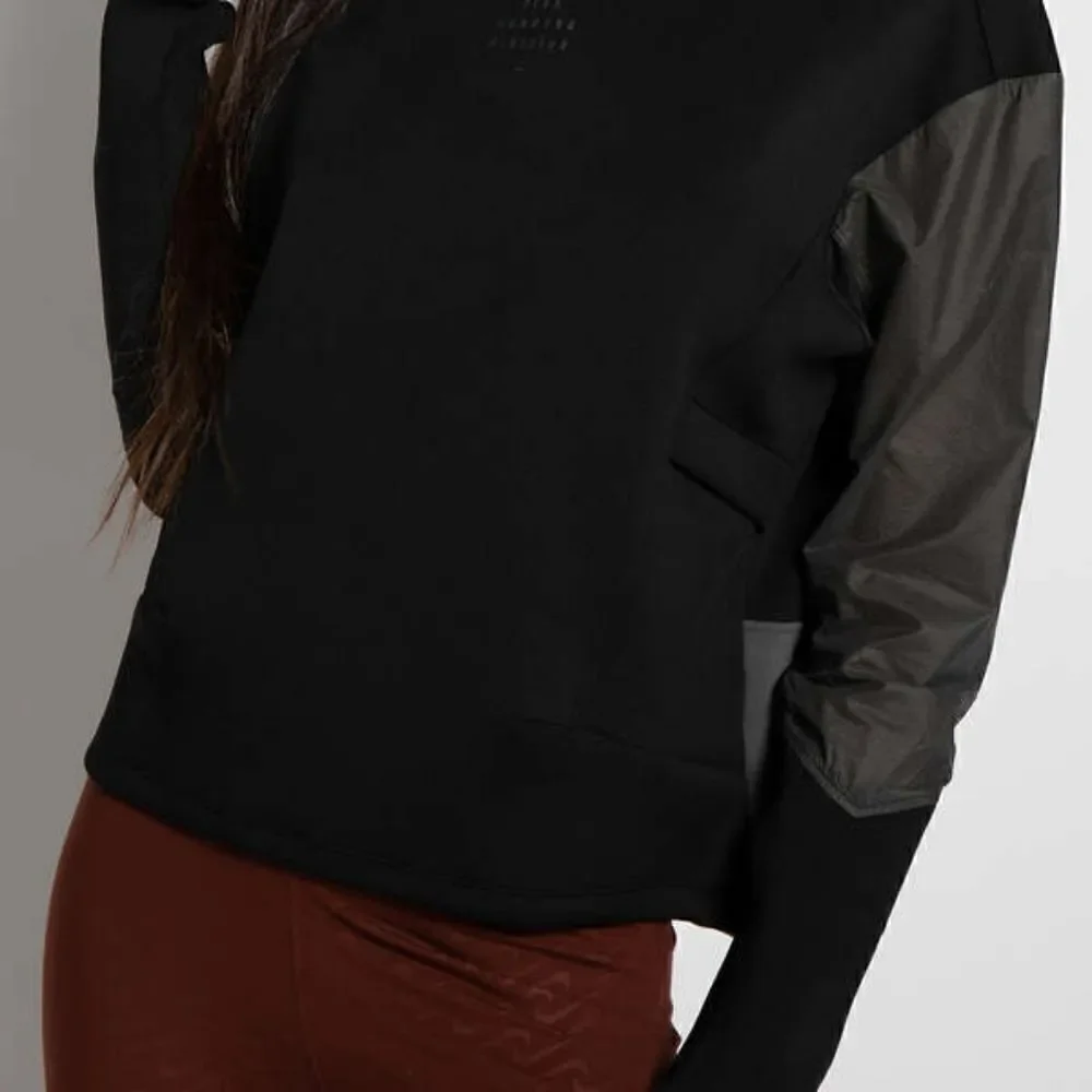 Nike Run Division Scuba Crew Sweatshirt Black Grey Women's Small S Vent DD5263